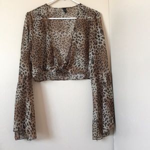 cropped cheetah open V-neck top